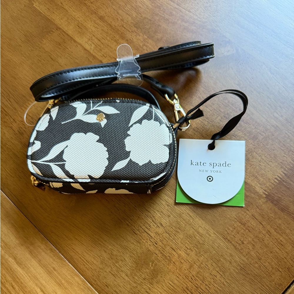 NWT Classic Rose Mini Crossbody Bag - kate spade new york x Target Black/White - Picture 6 of 12
